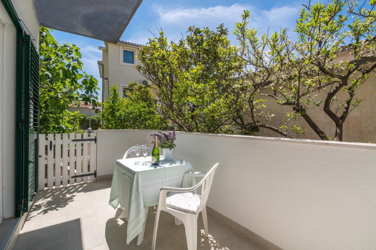 Apartament Nikola Baška Voda